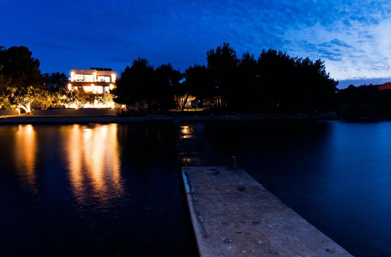 Punta Aqua Apartment Sukosan Luaran gambar