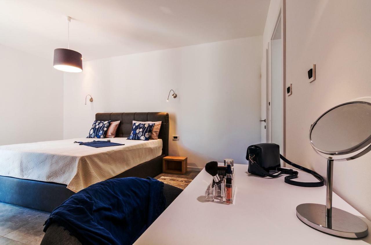 Punta Aqua Apartment Sukosan Luaran gambar